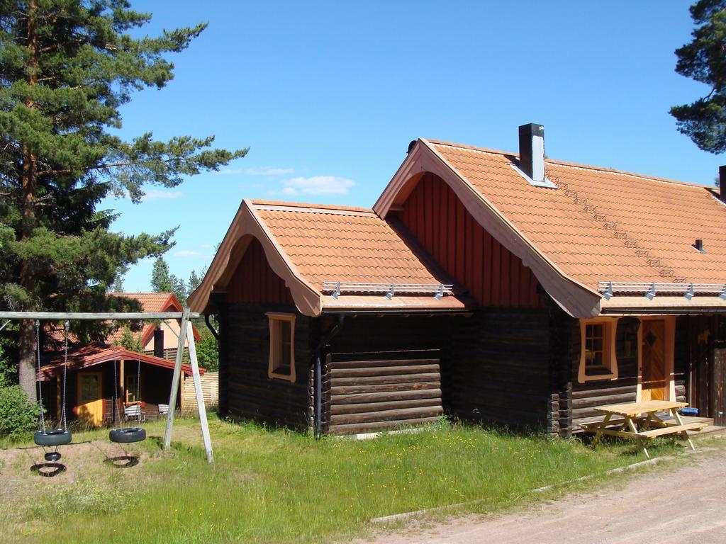 Tomtelandstugan โมรา ภายนอก รูปภาพ